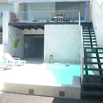 Almenara Suites * فيلا نوفا دي غايا