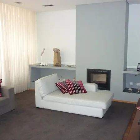 Almenara Suites 招待所 *